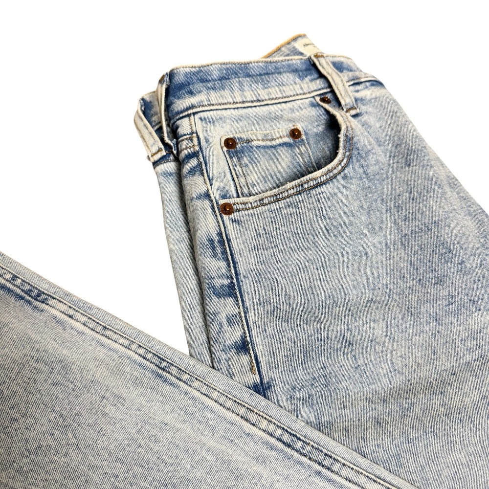 Abercrombie & Fitch Ultra High Rise Ankle Straight Jeans Light Wash Acid 26/2‎ - Picture 3 of 7